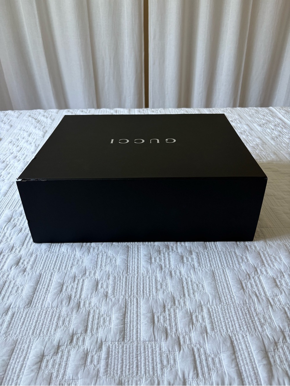 Gucci Black and Silver Logo Presentation Box - Picture 8 of 8